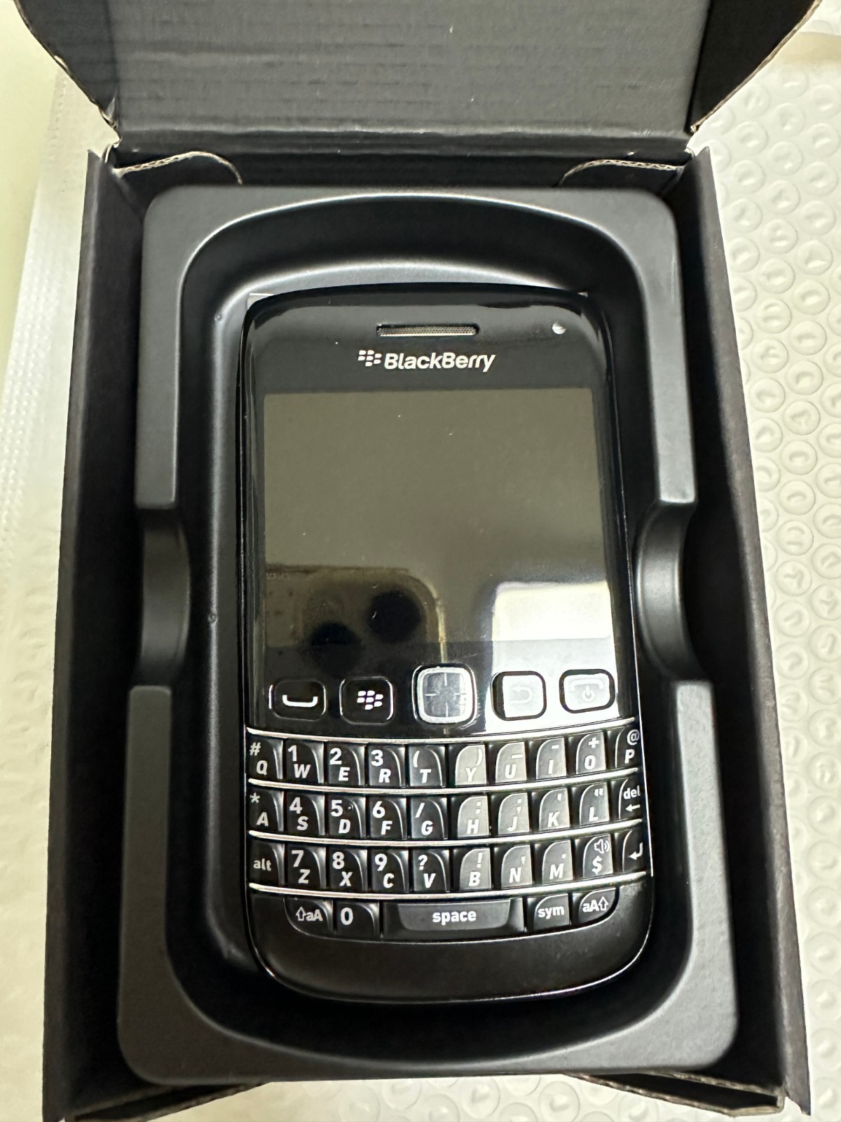 Unlocked Blackberry Bold 9790 Black GPS GSM 3G QWERTY Smartphone Good Condition