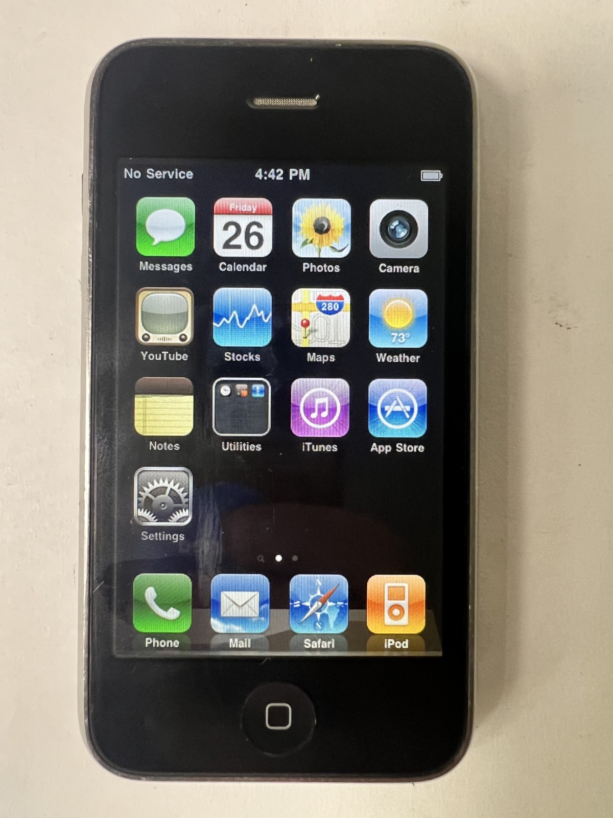 Apple iPhone 3G – 16GB – Black MB704LL AT&T Smart Phone A1421 iOS 4.2.1 WORKING+