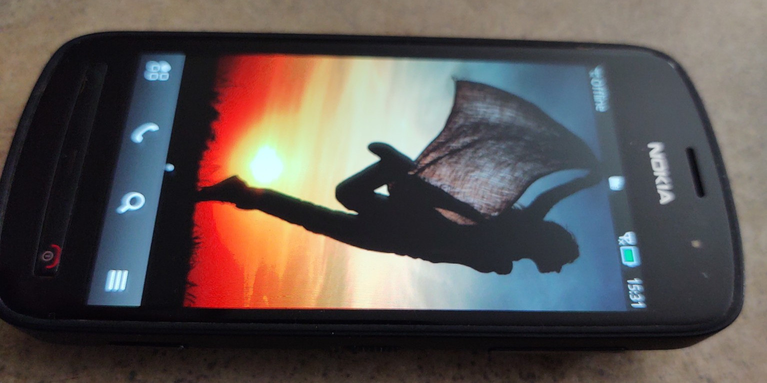 Nokia 808 Pureview Smart phone Cell phone – COMPLETE – Black, with extras!