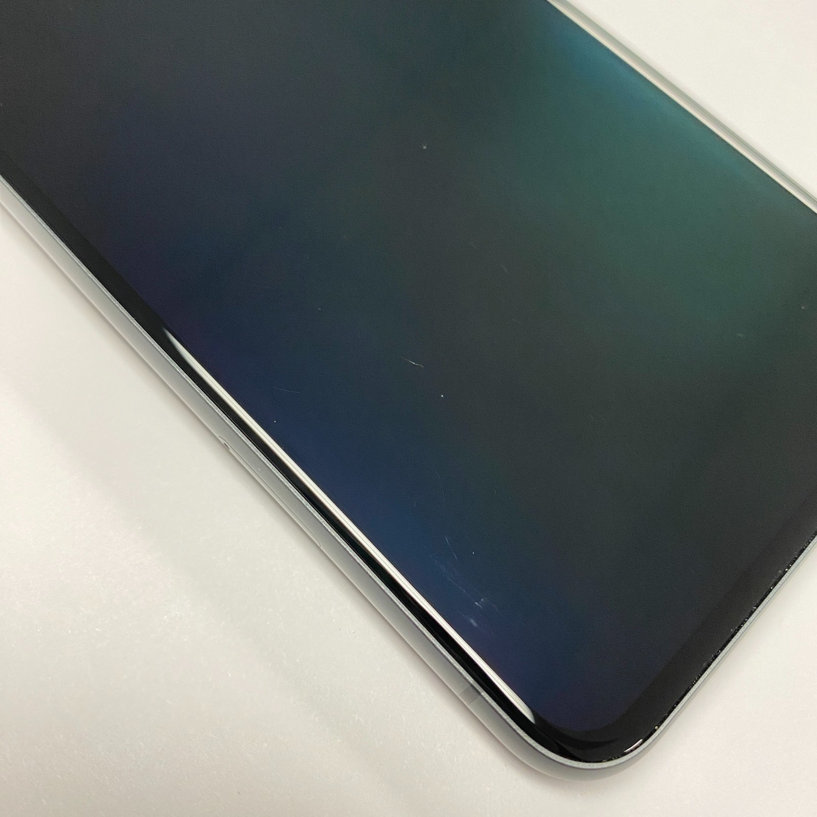 Google Pixel 8 – 128GB – Obsidian (Unlocked/T-Mobile) – Good Condition