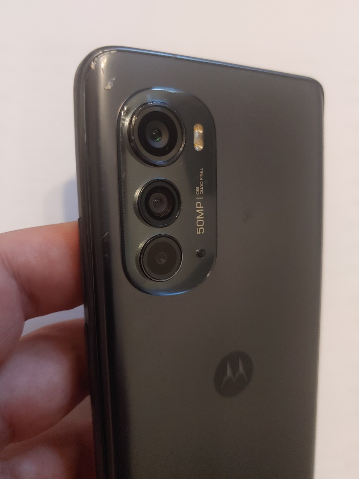 OPEN BOX Motorola Edge 2022 256GB 8GB RAM XT2205-1 5G Factory Unlocked