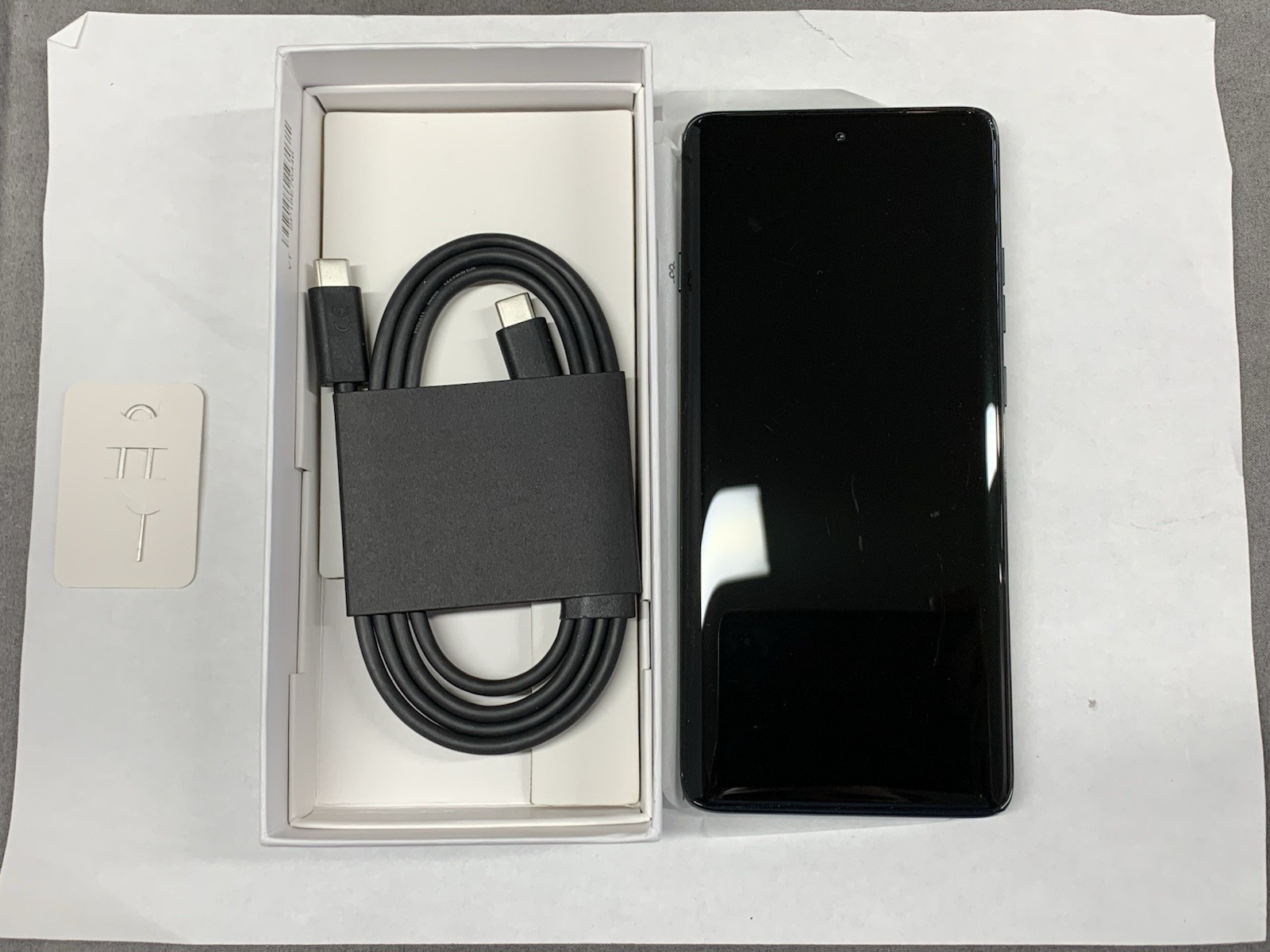 Motorola Edge 2025 256GB Green (T-Mobile) XT2519 – READ
