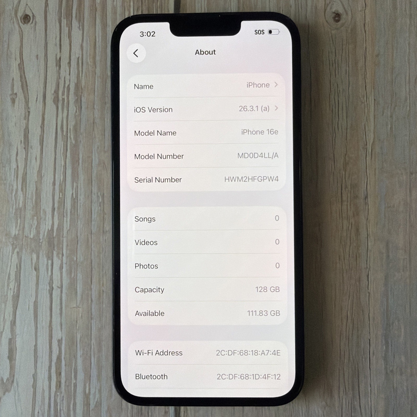 iPhone 16e 128gb ATT, Cricket Only 100% Battery health