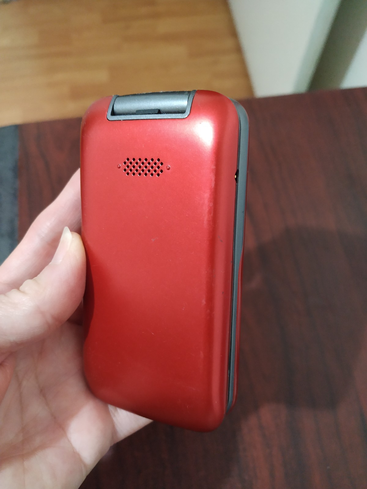Lively Jitterbug Flip 2 Alcatel 4058P 32GB Red Works Great (Big Buttons)