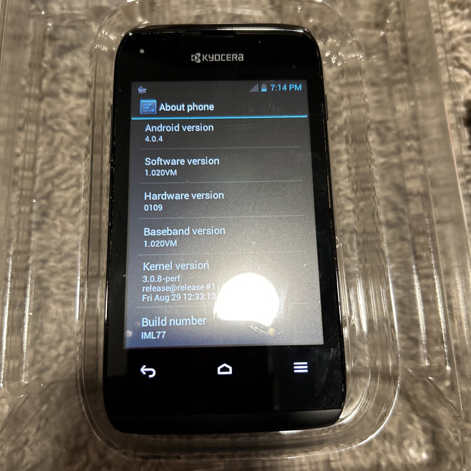 Kyocera Event C5133 Black Virgin Mobile Android Smartphone & Motorola Theory