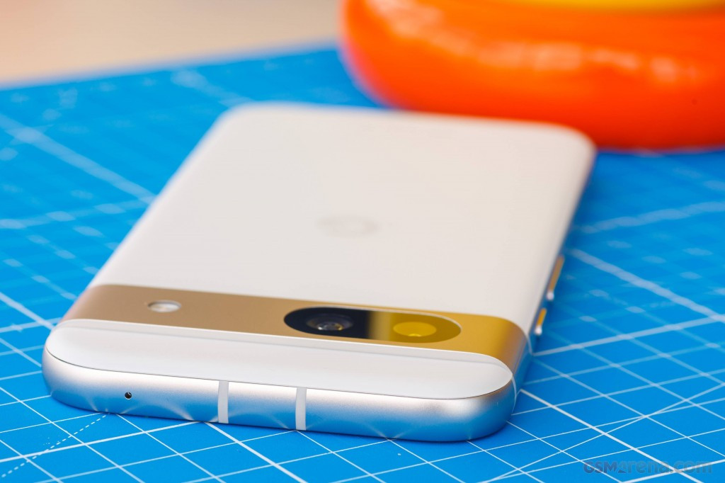 Google Pixel 8a 5G Google Tensor G3 8+256GB With Advanced Pixel Camera Original