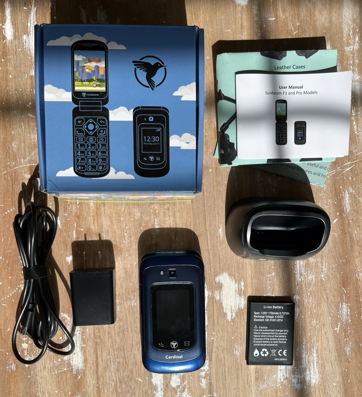 Sunbeam F1 Horizon Cardinal Blue Unlocked Flip Phone 16GB 2GB