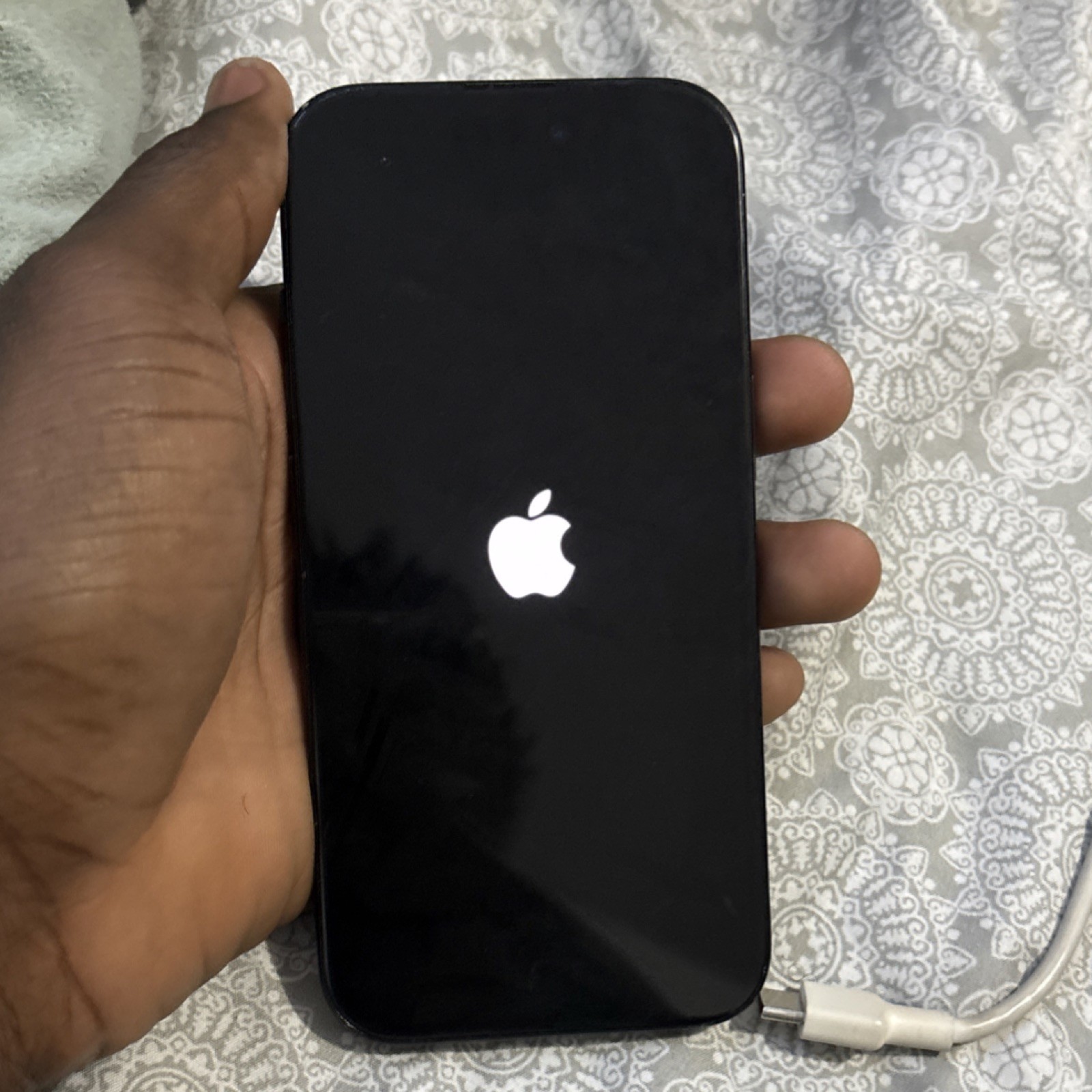 Apple iPhone 14 Black 12MP 6.1in Smartphone Bluetooth Wi-Fi NFC