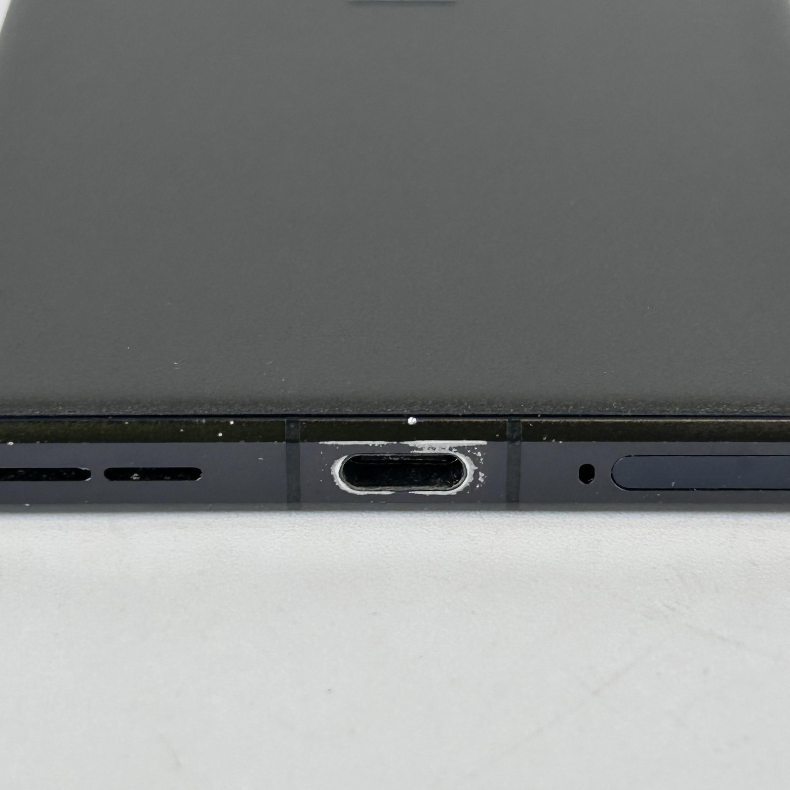 OnePlus 12R Iron Gray 256GB Unlocked – Good w/ LCD Bleed/LCD Burn-In