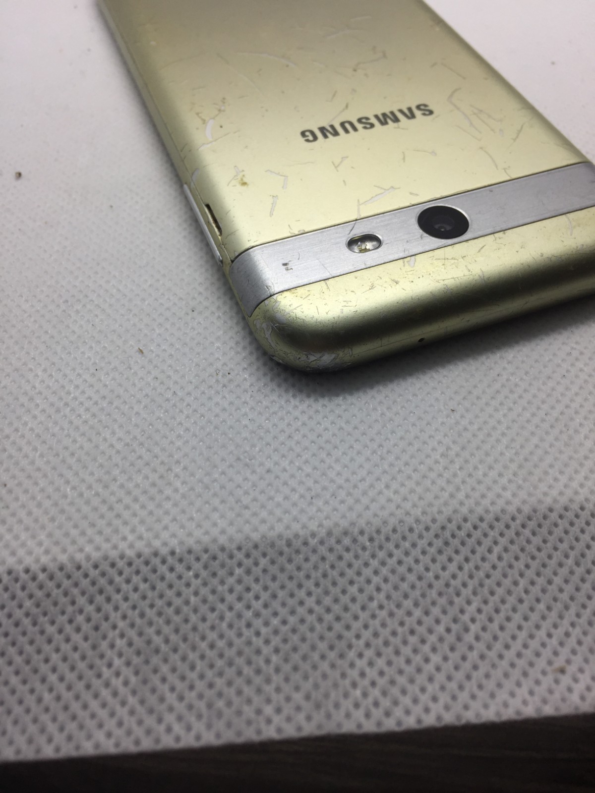 Samsung Galaxy J3 Emerge – 16 GB – Silver (Sprint) See pics