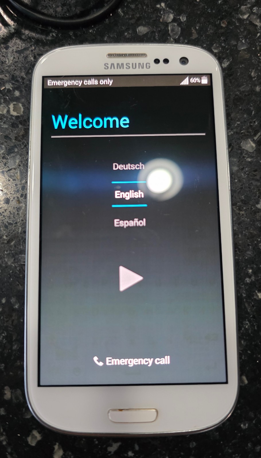 Lot Of 5 Samsung AT&T Phones WORKING – A10e / Galaxy J7 / Galaxy S3 / Evergreen