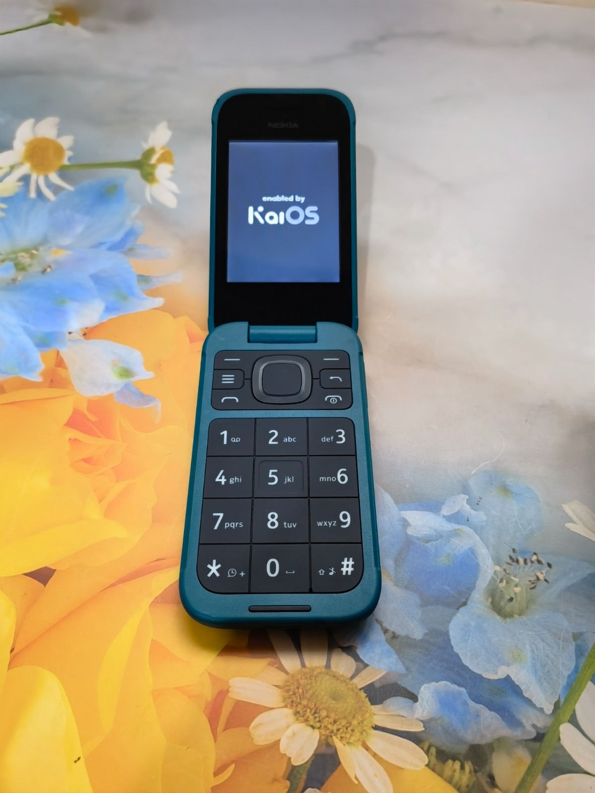 Unlocked Nokia 2780 Flip Big Keyboat 4G LTE WIFI 4GB 512MB Phone 2.7″ WIFI