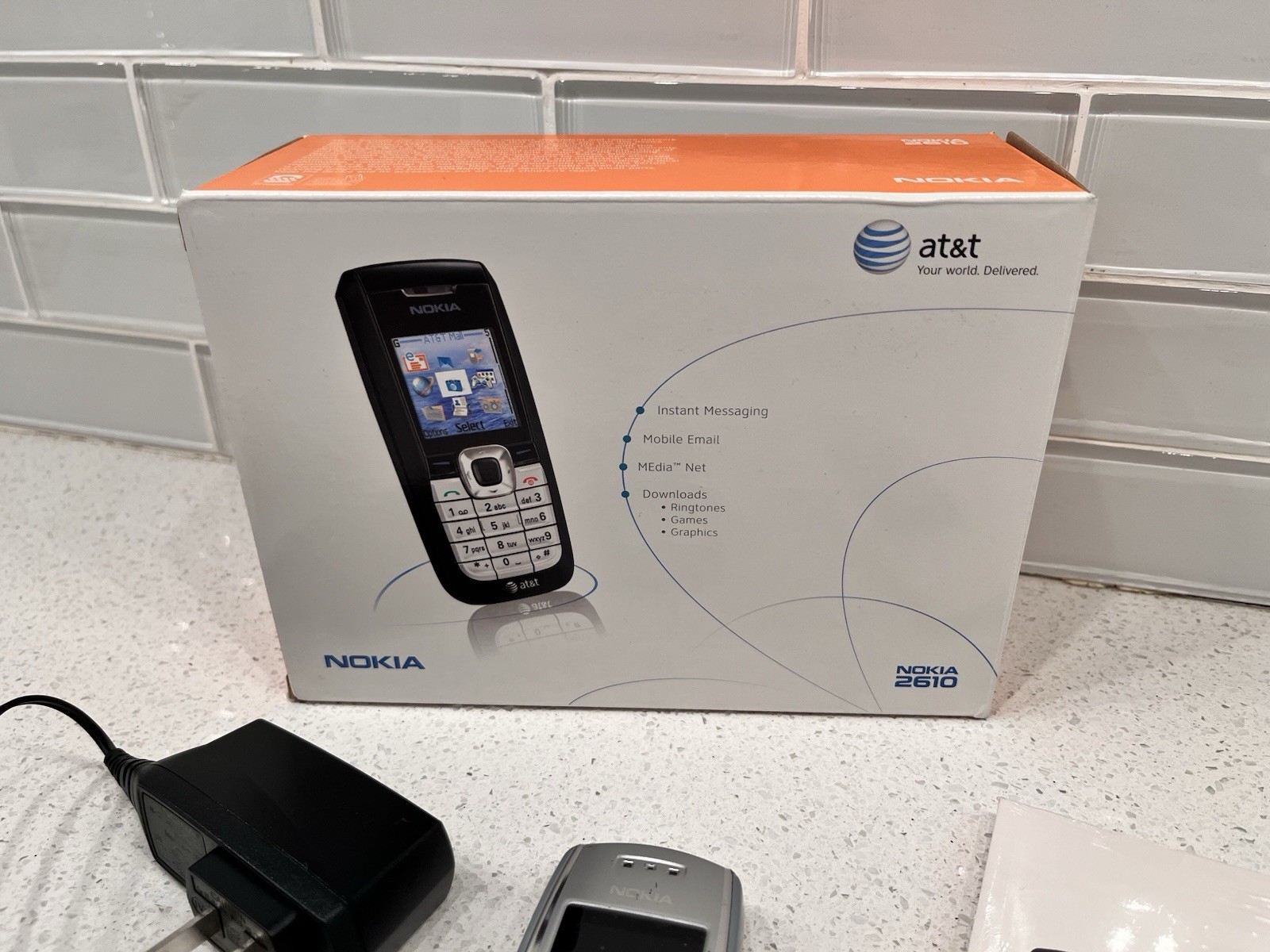 Nokia 2610 SILVER (Cingular) Cel Phone – NOT WORKING FOR PARTS – Vintage