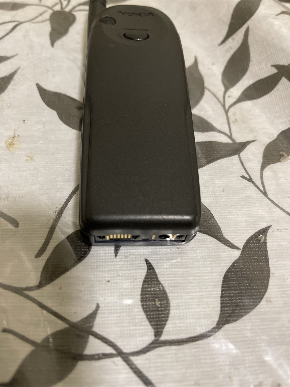 Nokia 3285V Cellular One Cell Phone