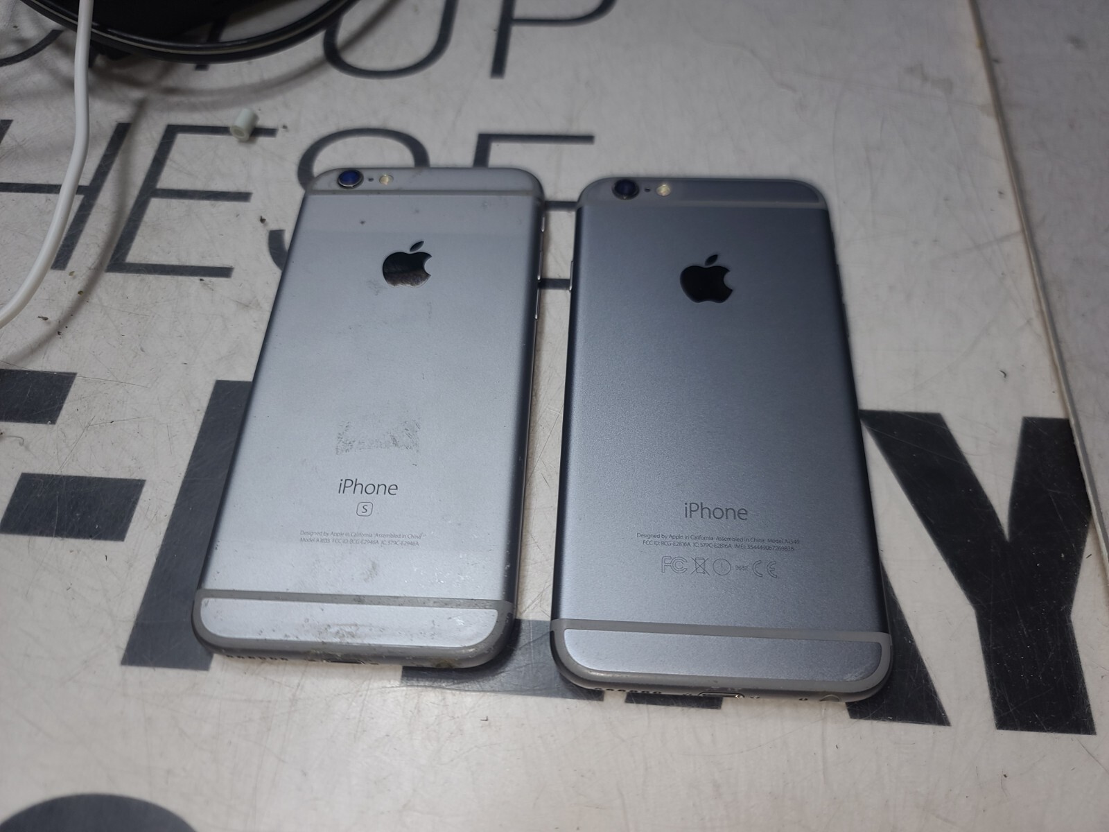 Apple iPhone 6s A1688 & 6 A1533 16GB AT&T-Needs Battery-Powers-Updated-PARTS