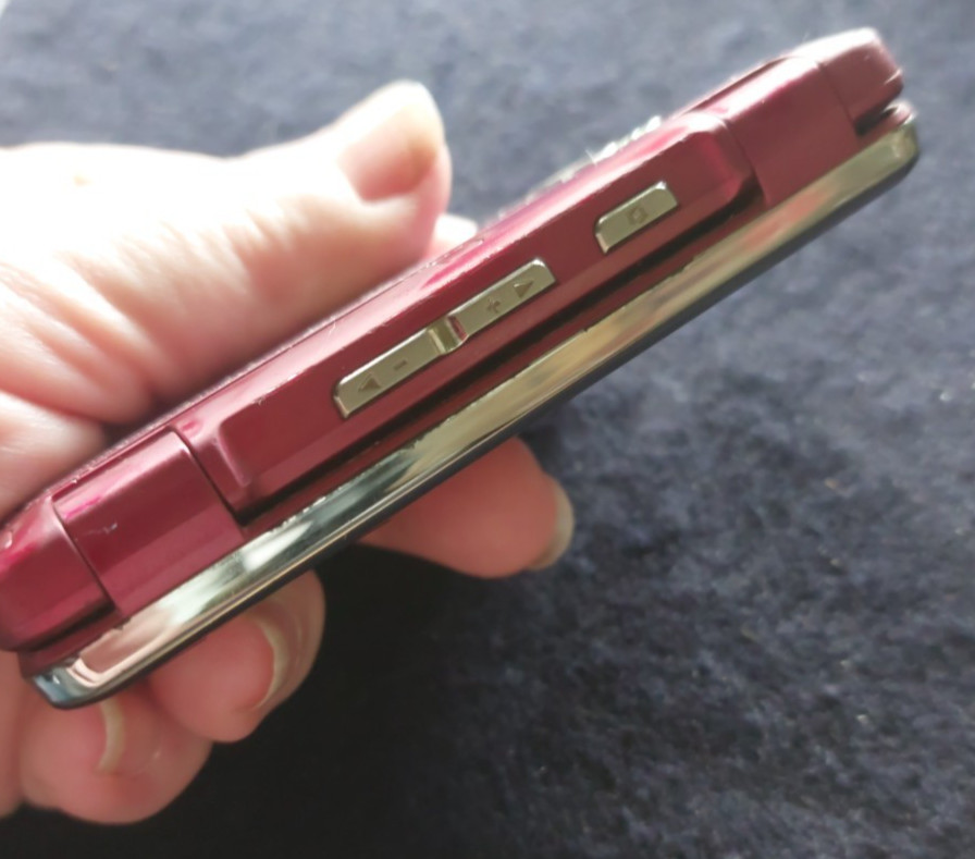 LG VX9100m Verizon Flip QWERTY Keyboard Android Cell Phone Maroon 2.0 MP 2.4″