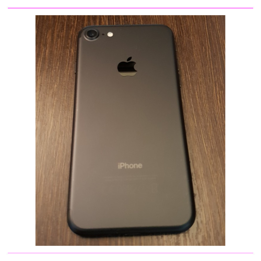 Apple iPhone 7 32GB Matte Black Unlocked Good Condition