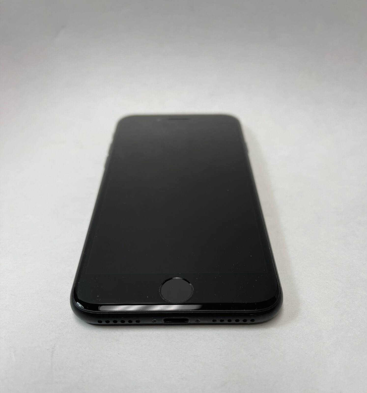 Apple iPhone 7 128GB SPRINT Network Locked 12MP Camera Black