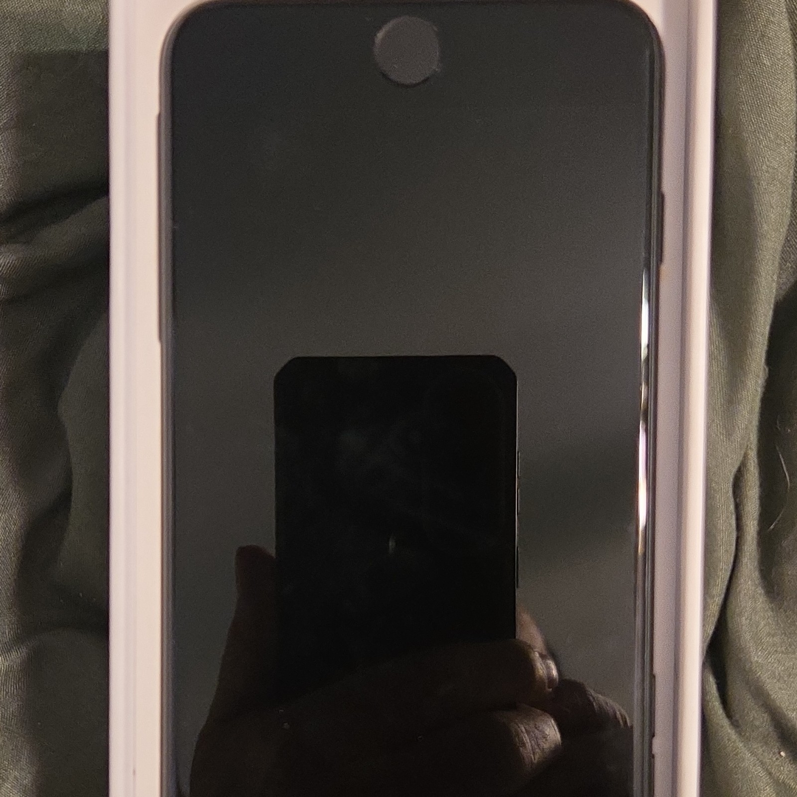 Apple iPhone 7 Plus 32GB Black Slate LTE CDMA/GSM Wi‑Fi Bluetooth NFC GPS