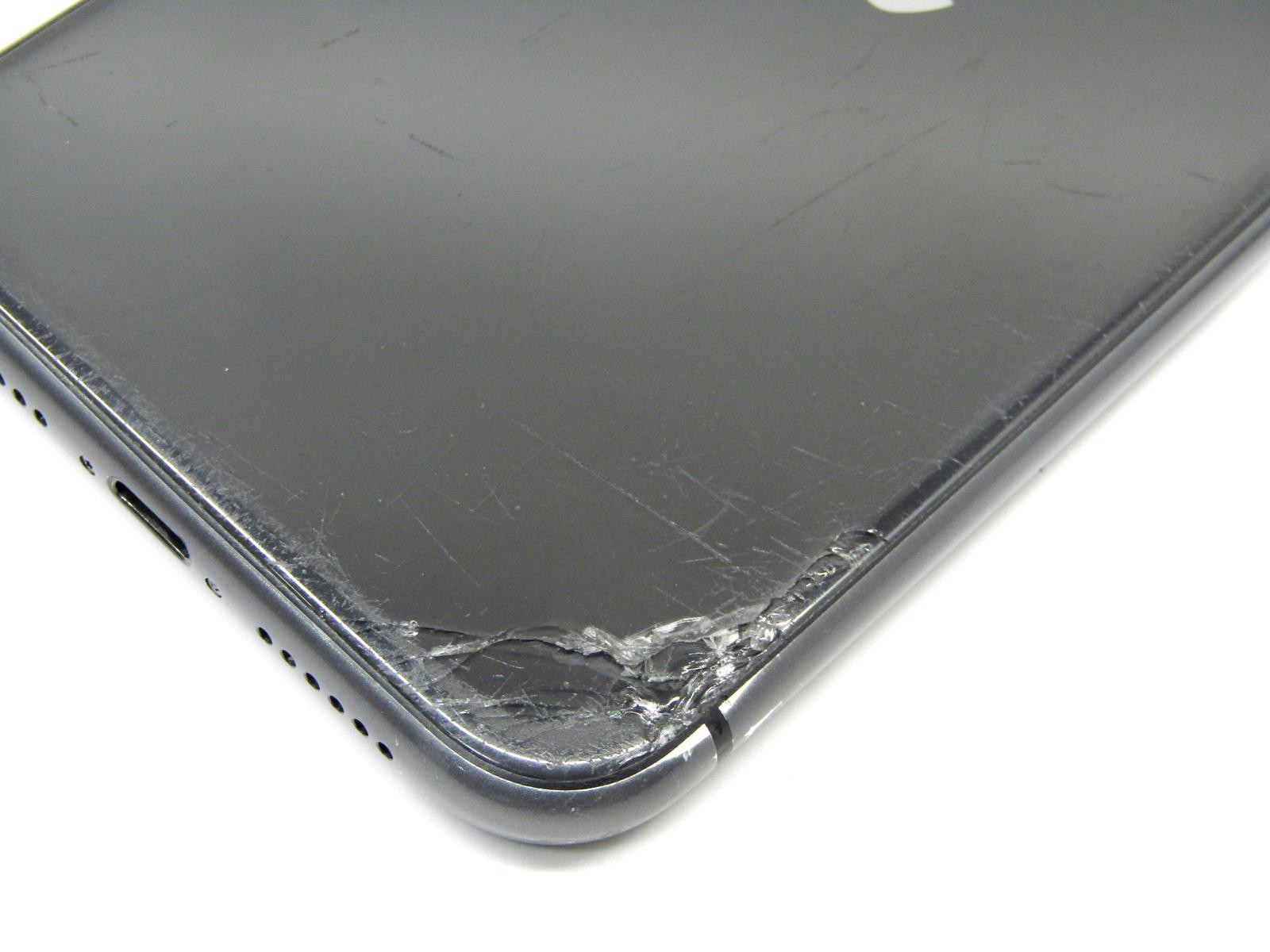 Apple iPhone 11 A2111 (12,1) 64GB 6.1″ | Verizon | Black | Health: 78%