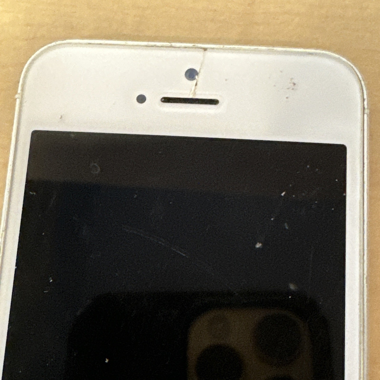 2 iPhone 5 (Model A1429) Not Working/charging Please See Pics On Condition