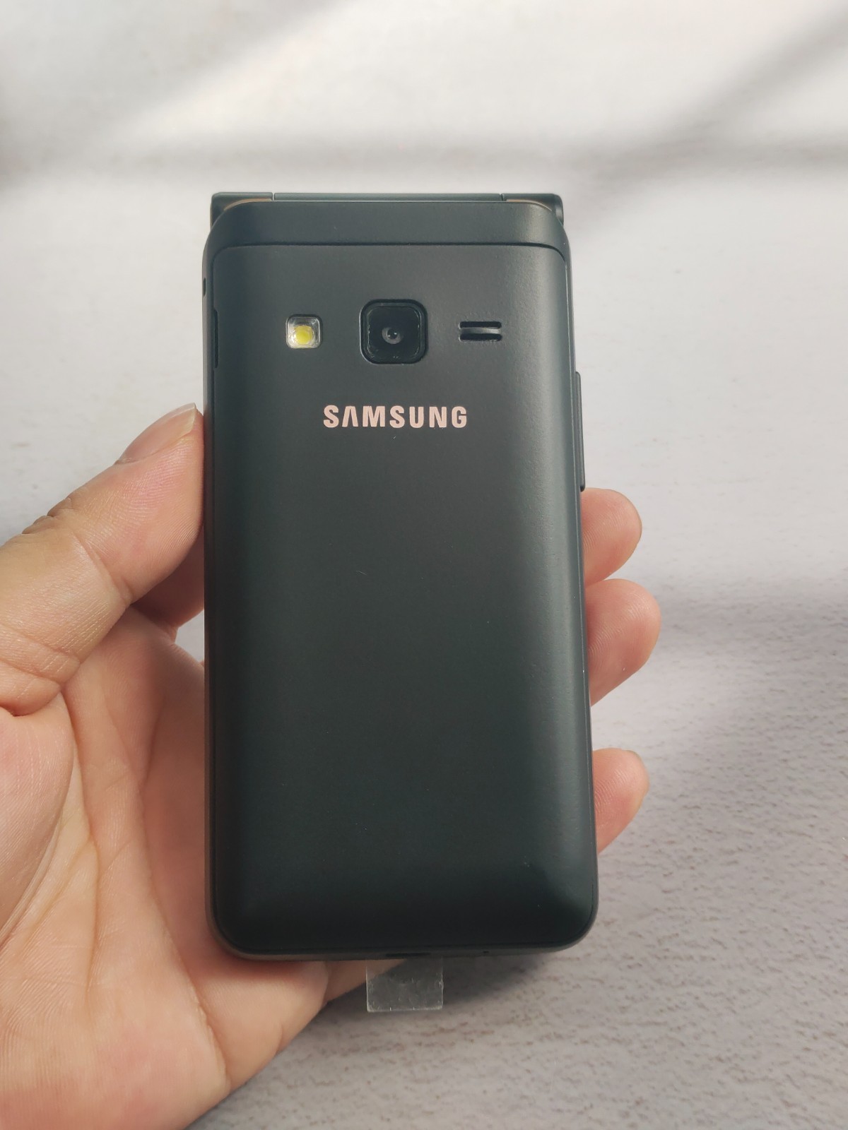 Boxed Samsung Galaxy Folder G1600 16GB Unlocked Flip Andriod SmartPhone Dual SIM