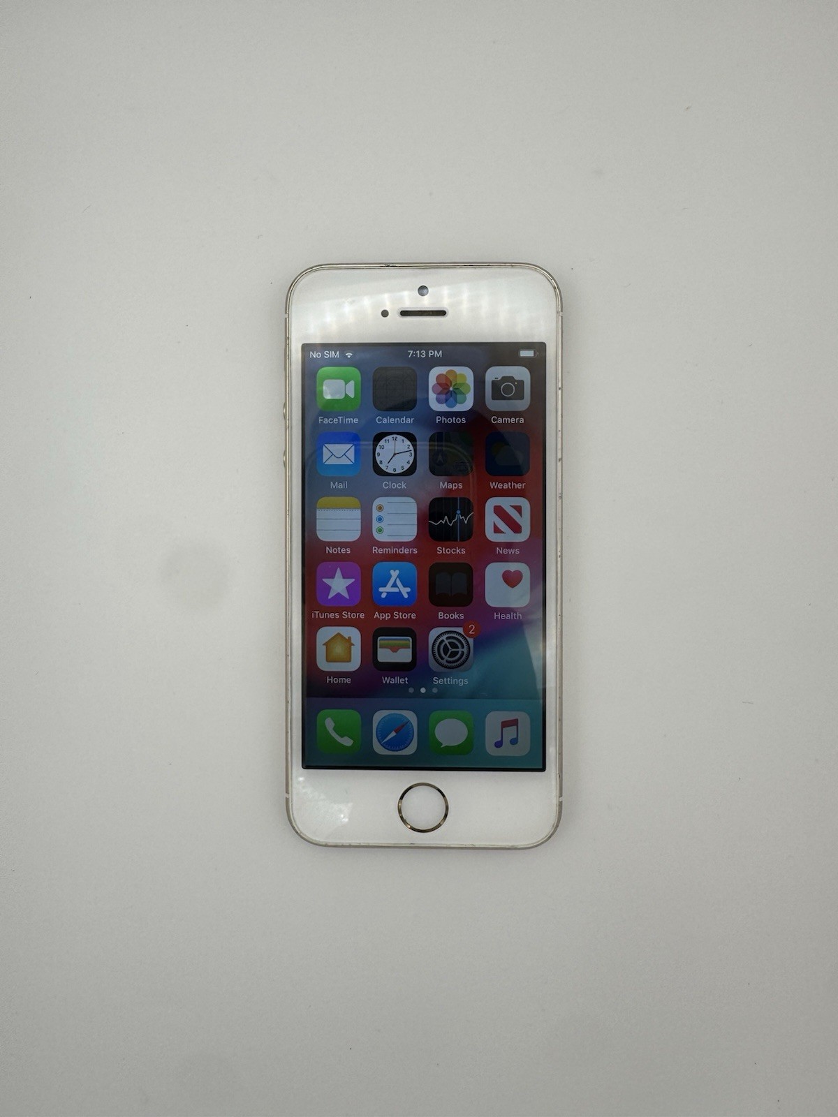 Apple iPhone 5s 16GB in Gold for T-Mobile