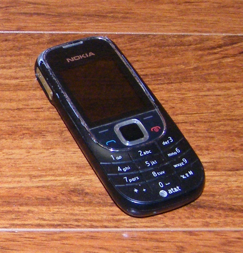 Nokia 2320 – Black (AT&T) 32MB GSM 1.8″ Screen Cellular Phone ONLY **READ**