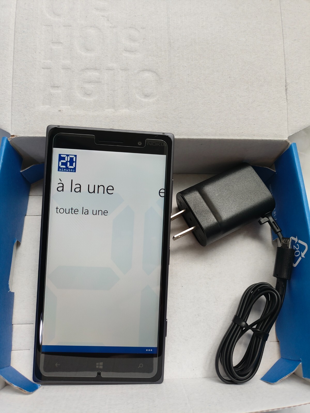 Unlocked Nokia Lumia 830 4G Microsoft Windows Phone 16GB storage GOOD WORKING z8