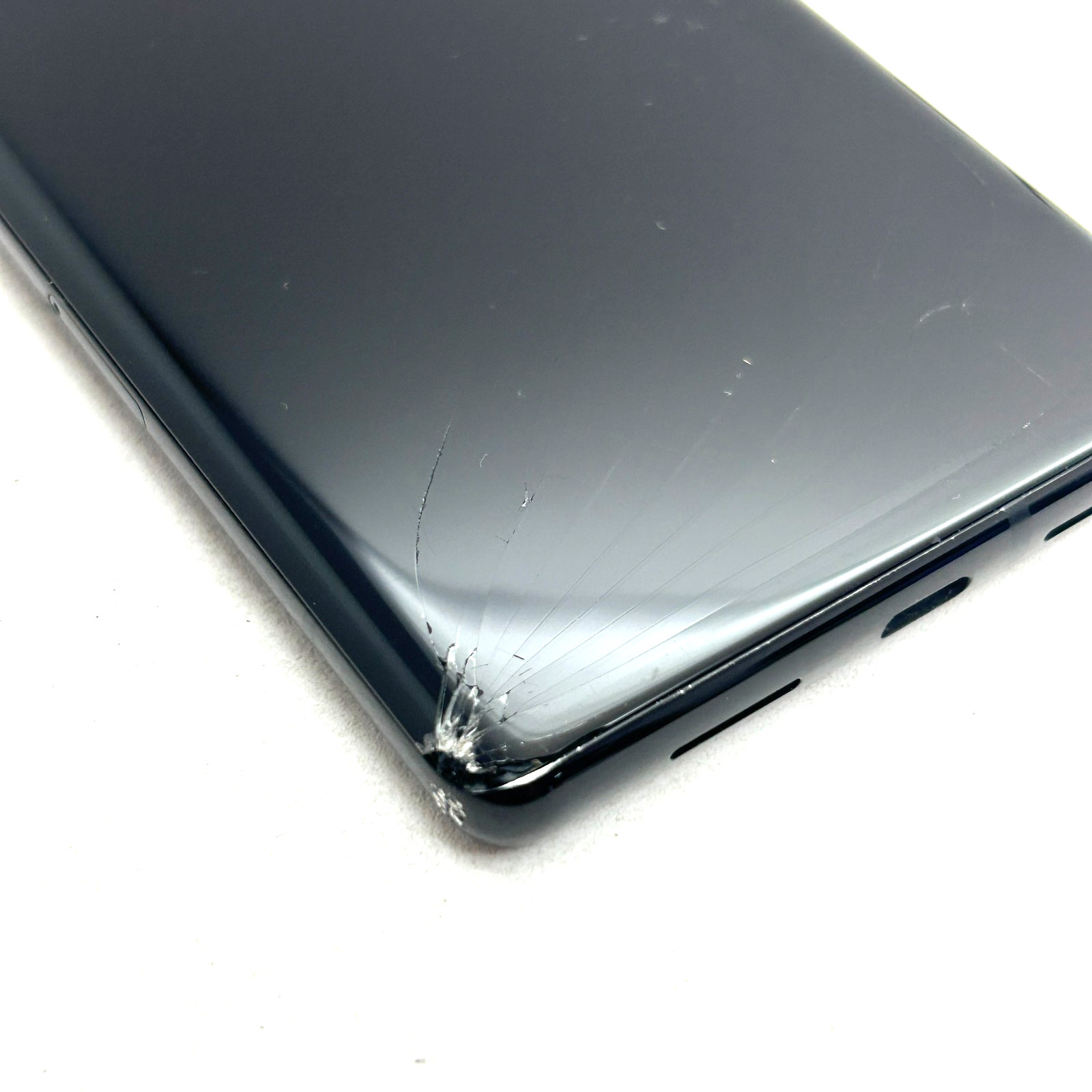 Google Pixel 6 Pro 128 GB | Stormy Black | Unlocked | *CRACKED SCREEN*