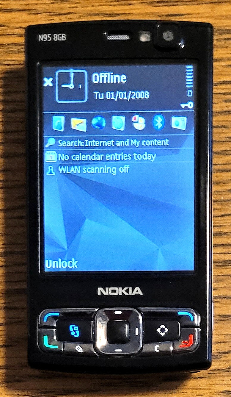Nokia N95 – Black and Silver ( Unlocked ) Super Rare GSM Smartphone – Bundled