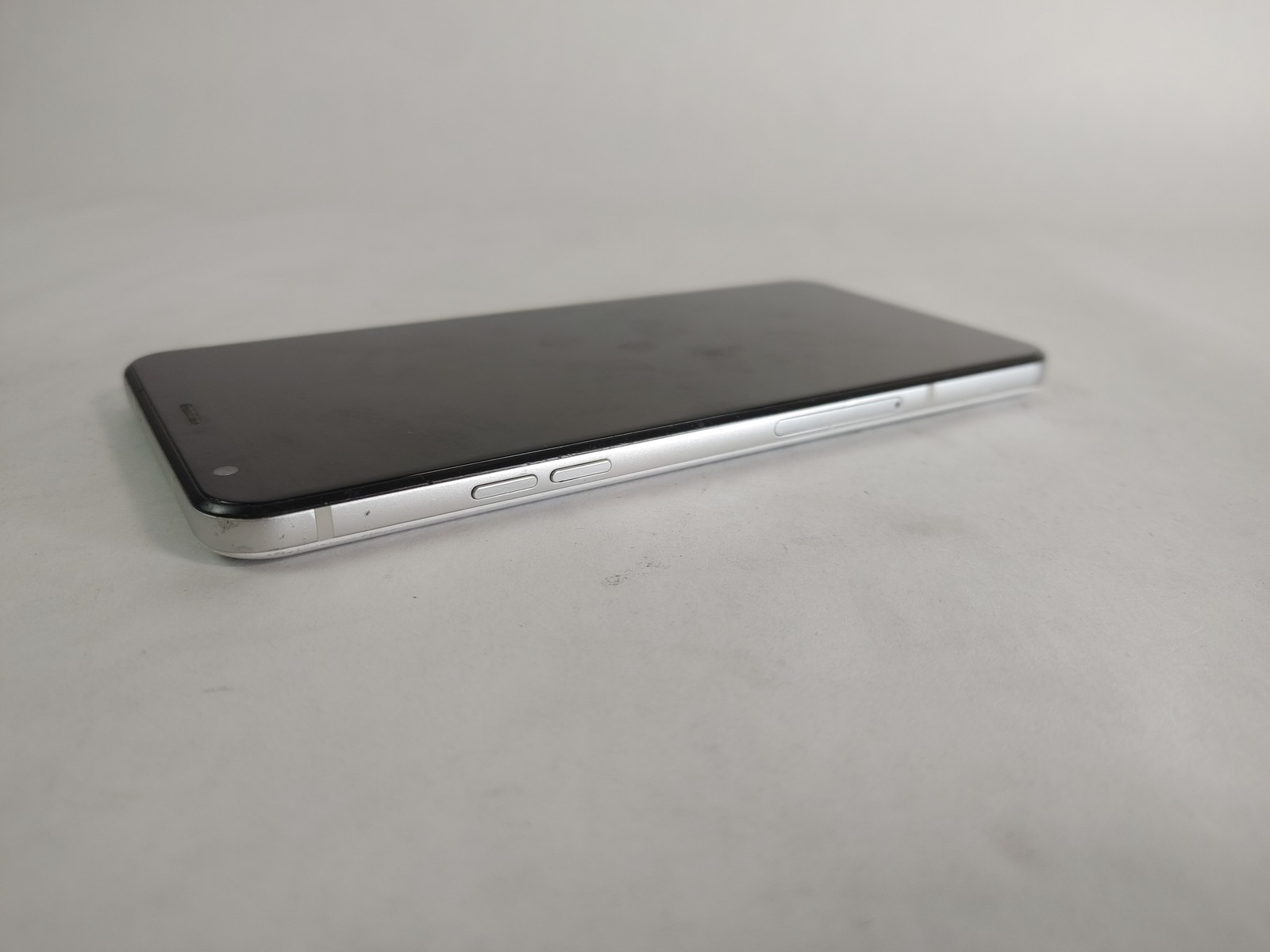 LG Stylo 5x LM-Q720 32 GB Android 9 Boost Only (Wi-Fi + 4G)