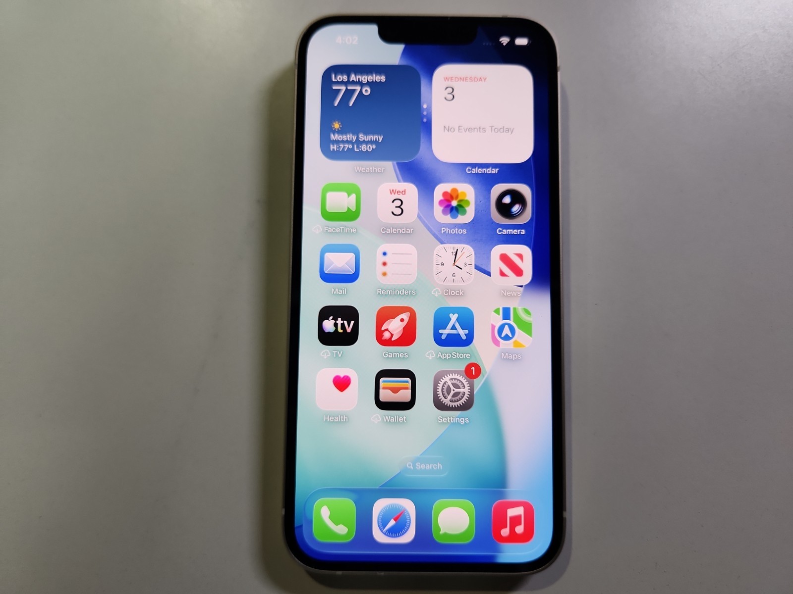 Apple iPhone 14 eSIM 128GB Starlight Unlocked Clean IMEI BH=100% charged 26 time