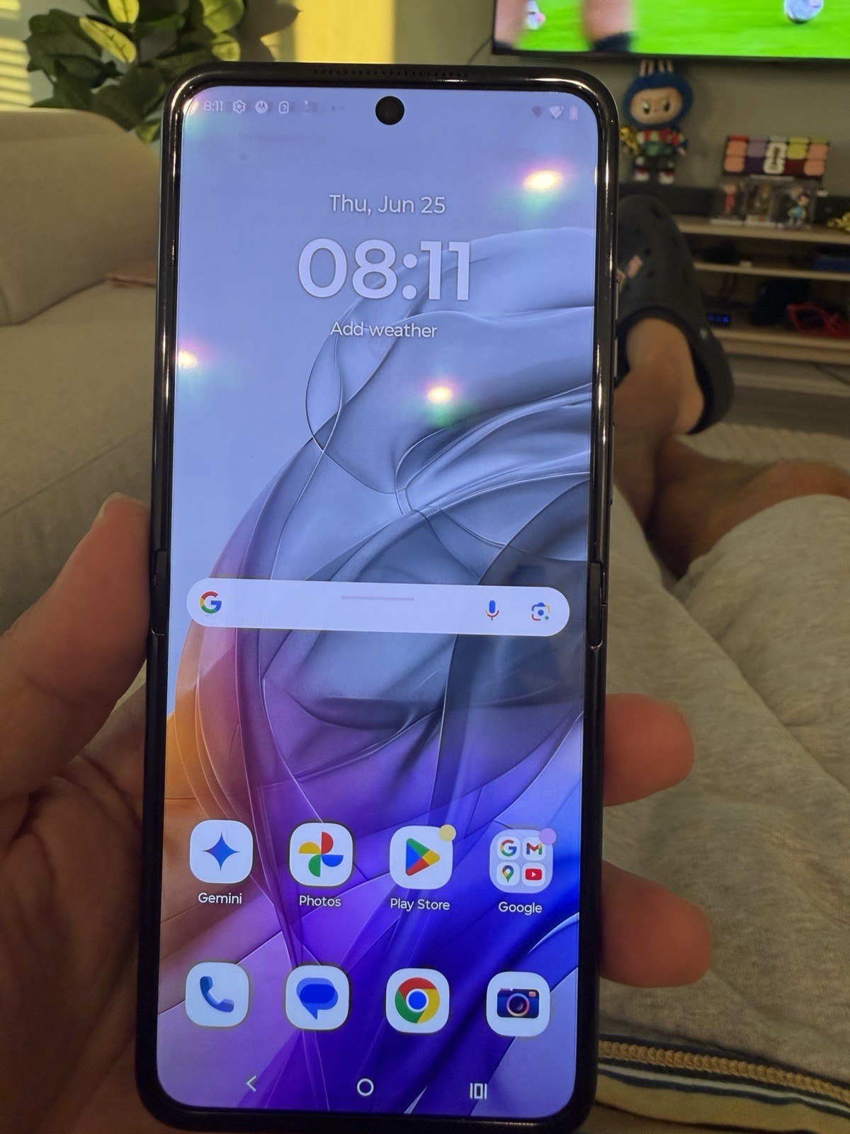 Motorola Moto Razr 2024 (XT2453) – 256GB 5G Koala Gray Unlocked