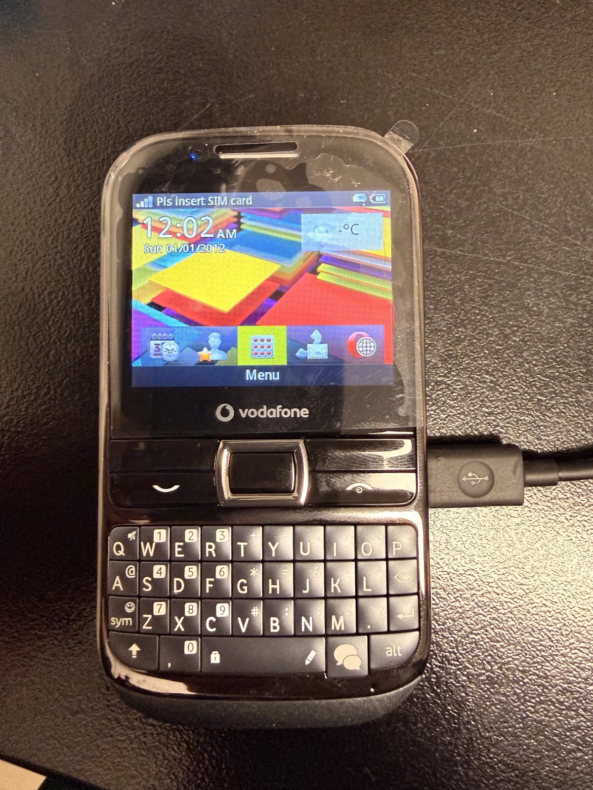 Vodafone Branded Cell Phone, fully working.