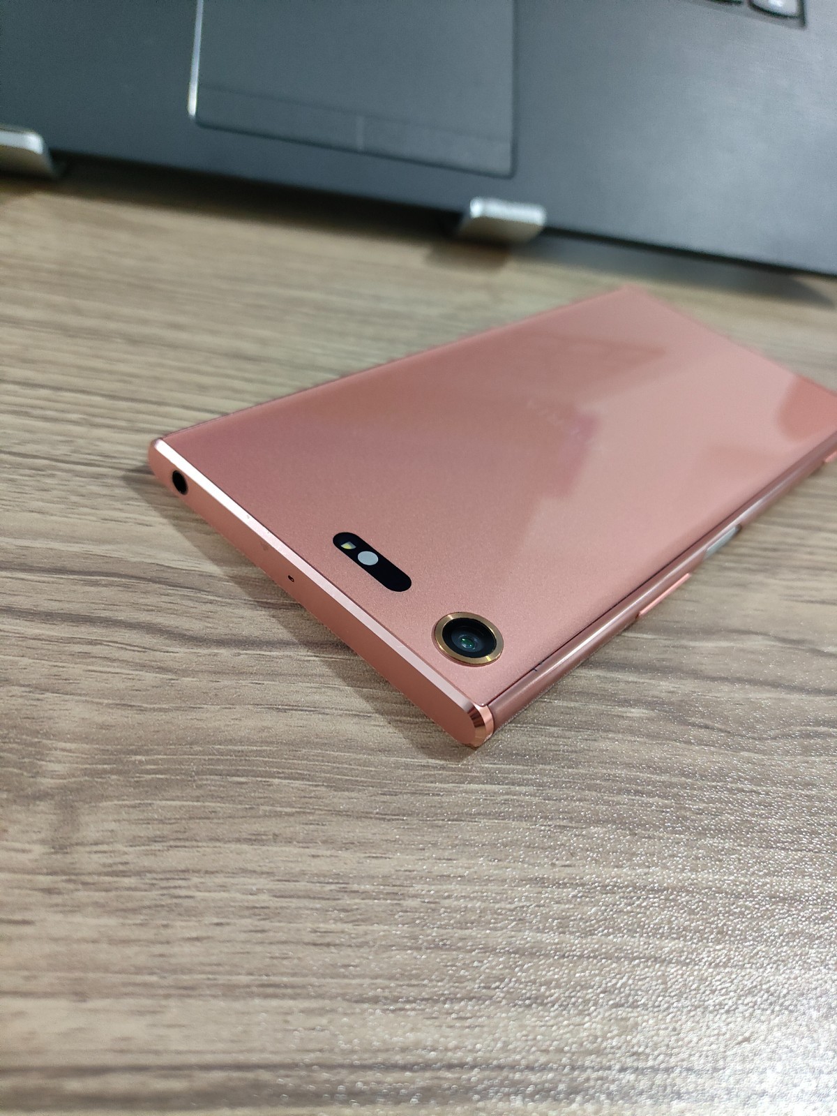 Sony Xperia XZ Premium G8141 G8142 64GB 4G Unlocked Global Smartphone