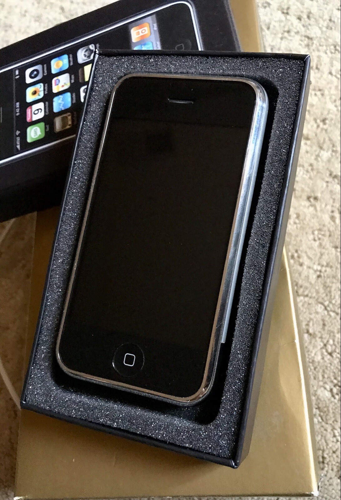 Apple 1st Generation iPhone 2G 8GB A1203 MA712LL/A iOS Ver. 1.0 Collection #213