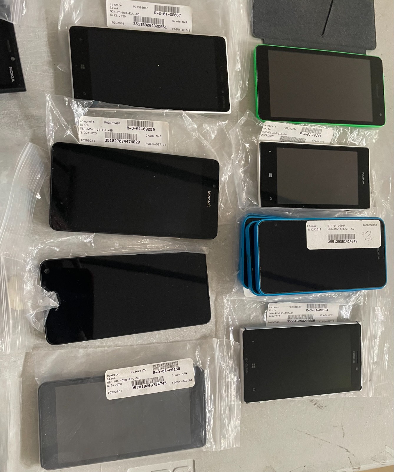 Lot of 37 : Unknown Carrier Nokia /Microsoft More Read description & View pics#