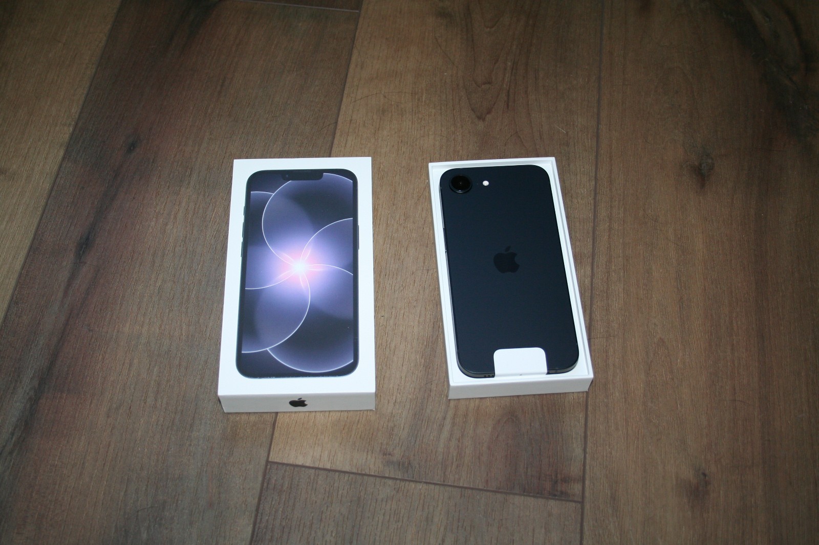 Apple iPhone 17e – 256 GB – Black (Verizon) Dual eSIM Brand New