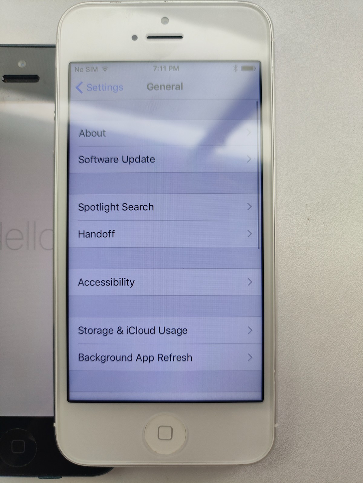 Apple iPhone 5 – Unlocked 16 GB 32 GB – Black Silver Gold iOS 10 Good Condition