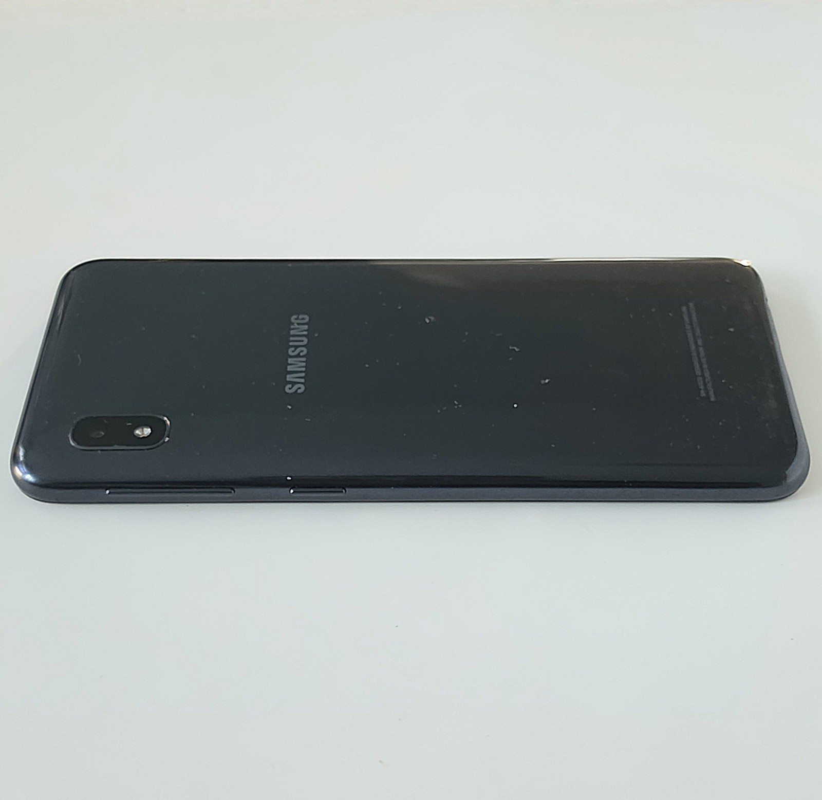 Unlocked Samsung Galaxy A10e SM-A102U 32GB Blue Excellent Condition
