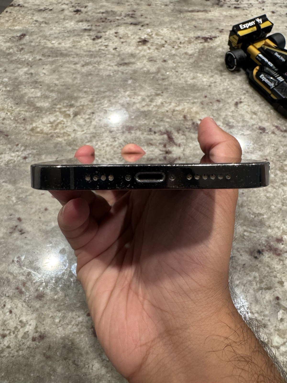 iPhone 13 Pro Max – Graphite – 128GB (UNLOCKED) (READ DESC)