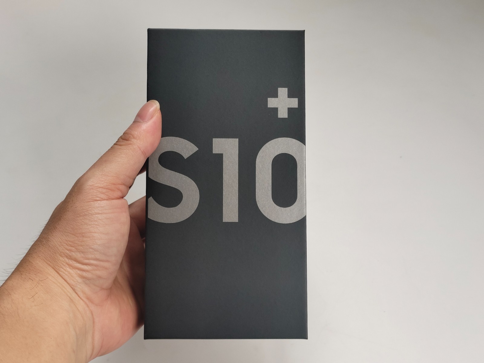 Boxed Samsung Galaxy S10+ Plus(G955U/G955F) 128GB UNlocked(any carrier)Good Gift