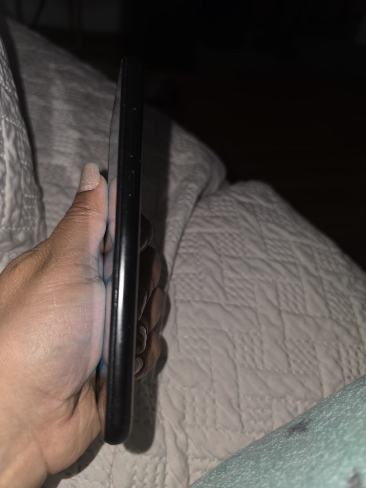 Assurance Wireless Smartphone – FOR PARTS / NOT WORKING – Stuck on Blue Screen