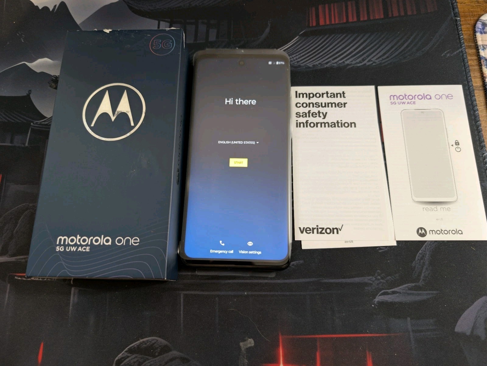 Motorola One 5G UW Ace – 64 GB – Volcanic Gray (Verizon)