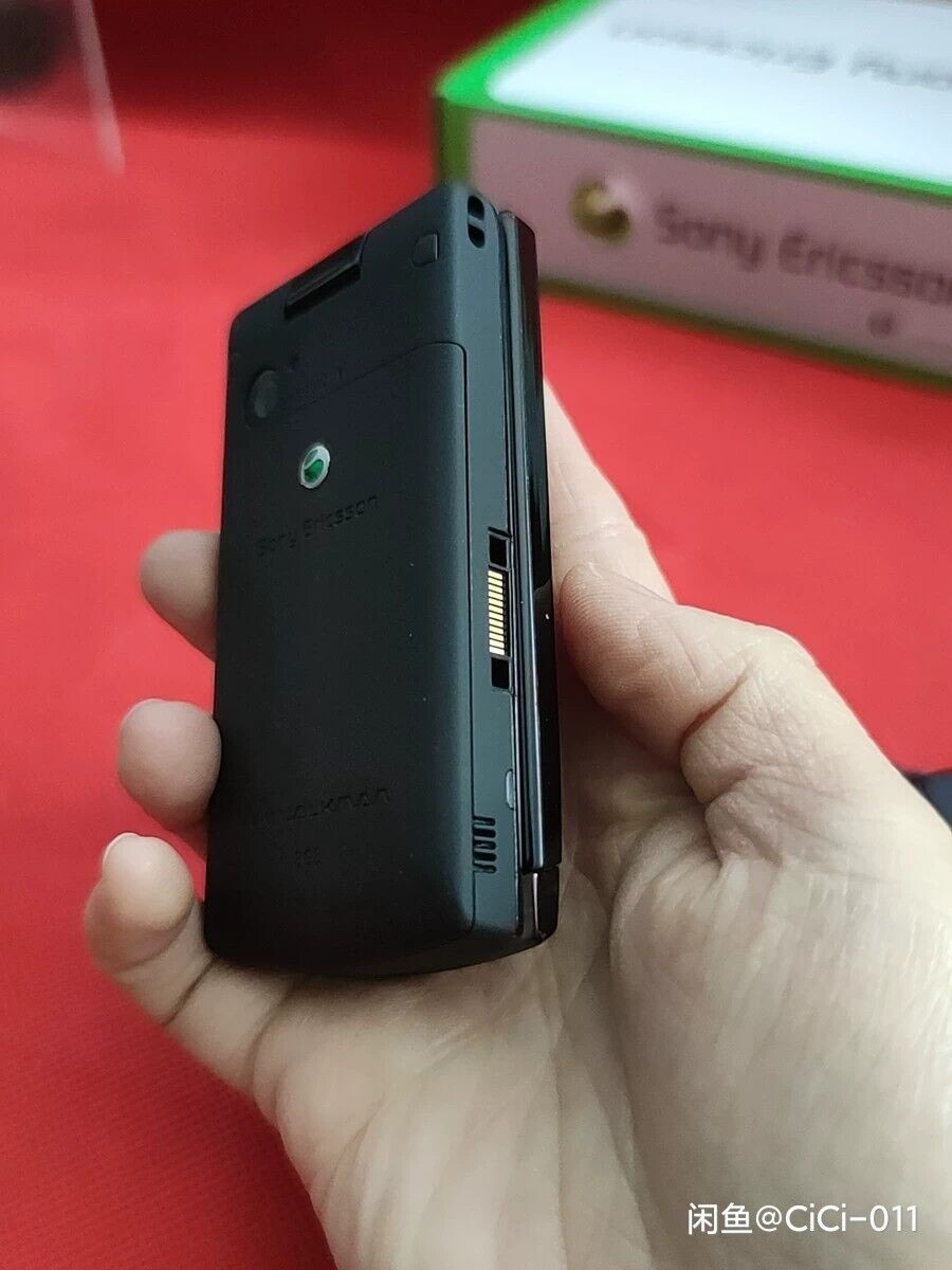 Sony Ericsson W980 Flip – Black – Unlocked – Pristine GRADE A+ – Retro Classic