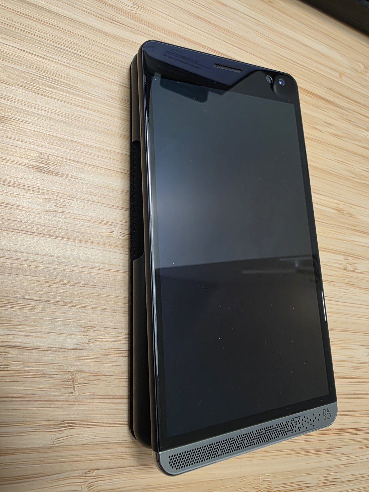 HP Elite x3 Graphite Unlocked Windows 10 Smartphone – 64GB 4GB RAM – Rare