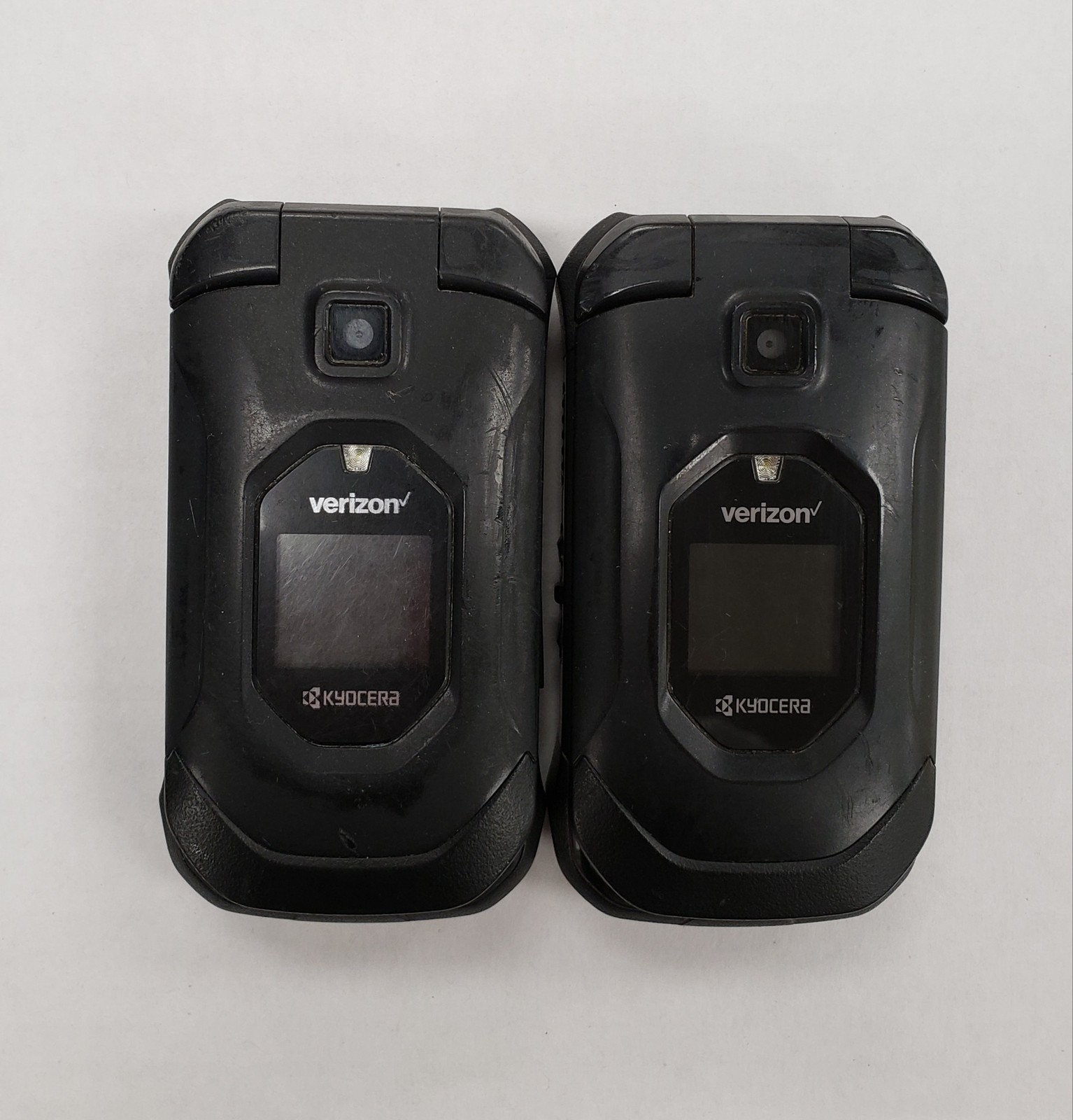 Lot of 2 Used Kyocera E4810 16 GB Black Verizon Only **Read**