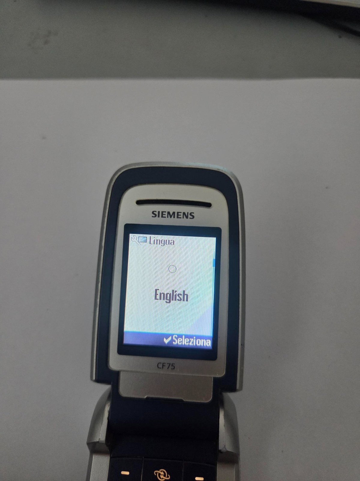 SIEMENS CF75 GSM UNLOCKED SIM FREE UNLOCK CELL PHONE