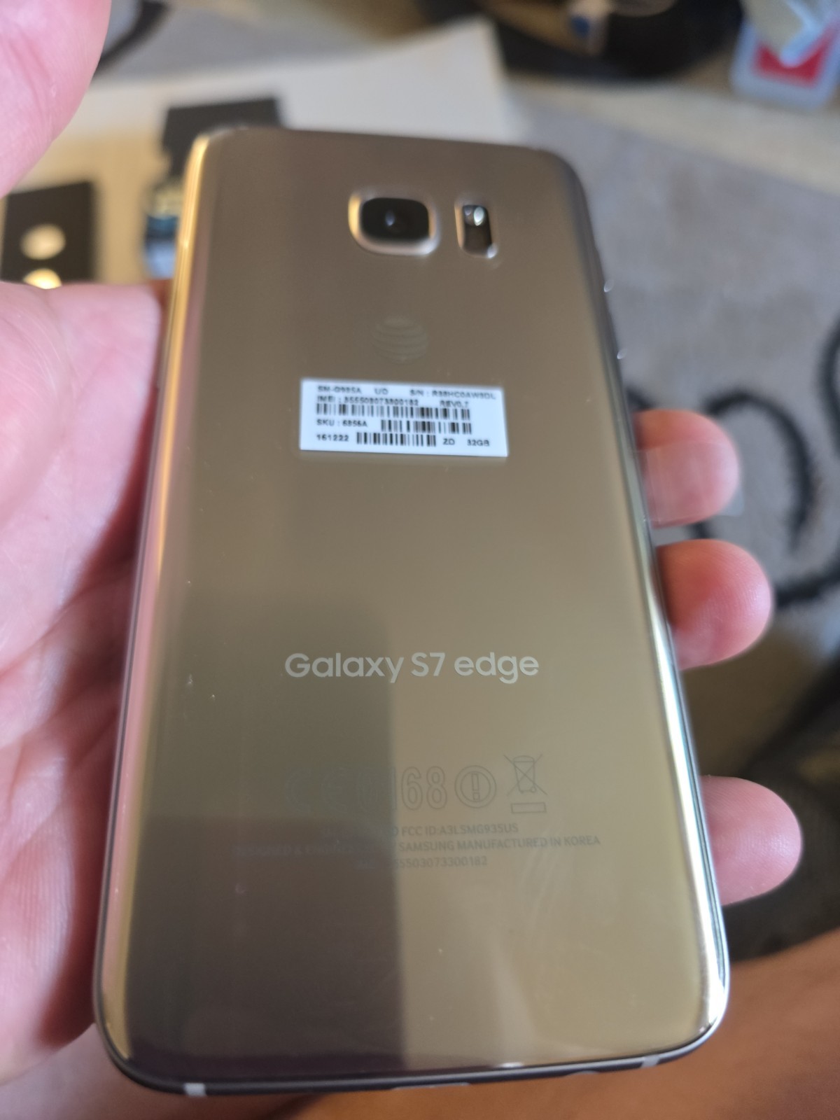 Samsung Galaxy S7 Edge G935A 32GB AT&T T- Brand New !! Gold